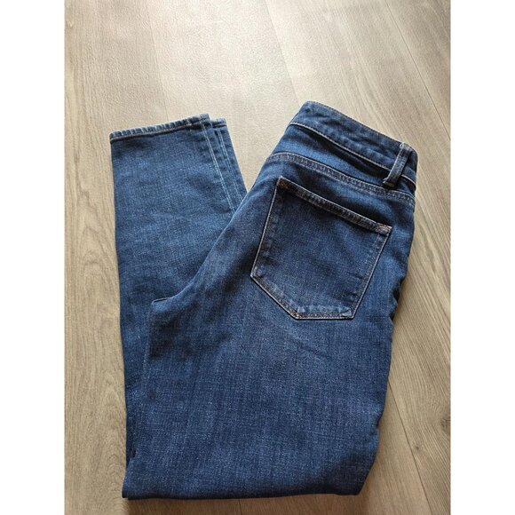 Talbots Flawless Girlfriend Jeans Size 6 Mid-Rise - Picture 2 of 5